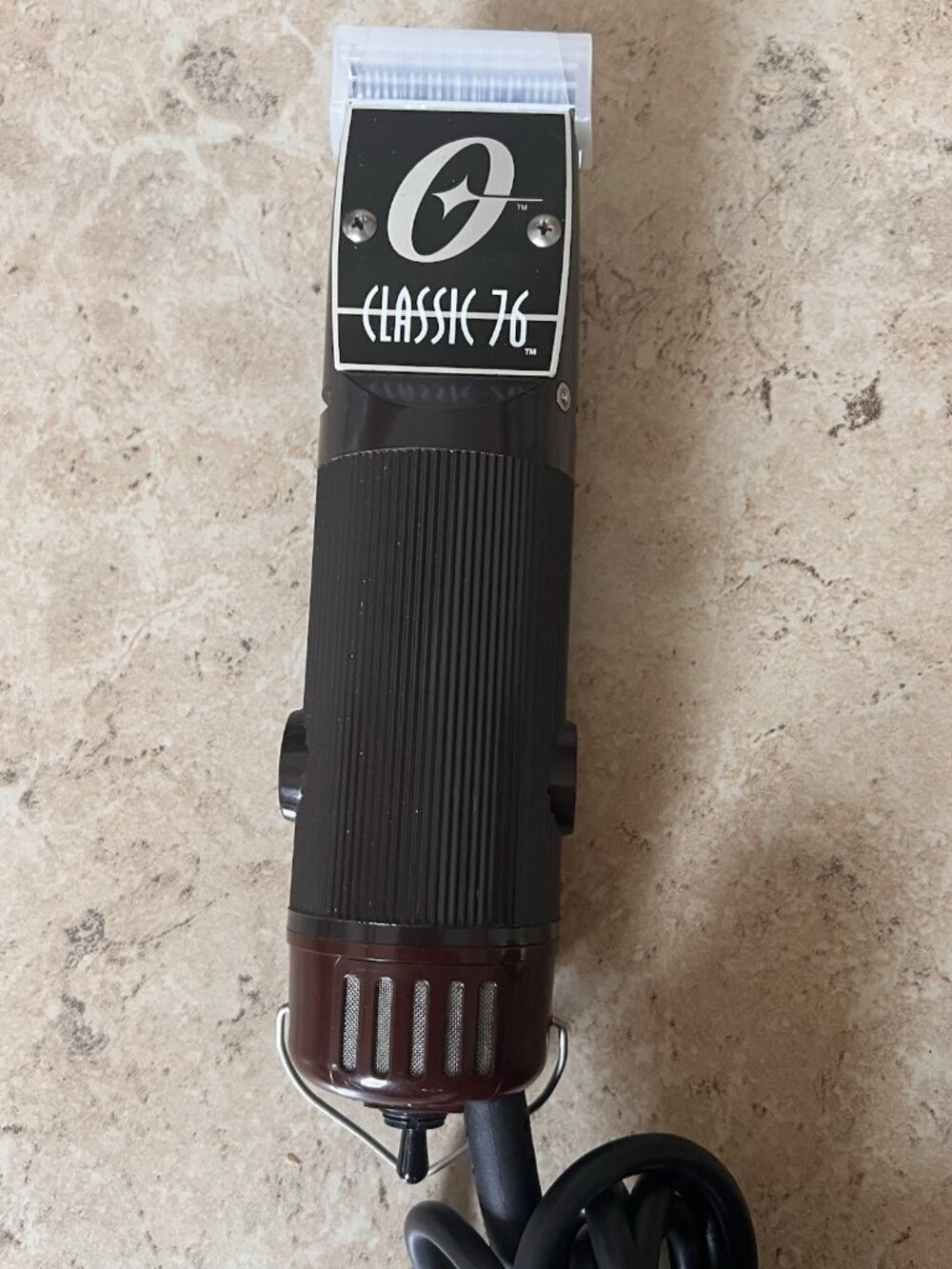Oster Classic 76 Clipper w/000 Blade Included Used Once Excellent Brown